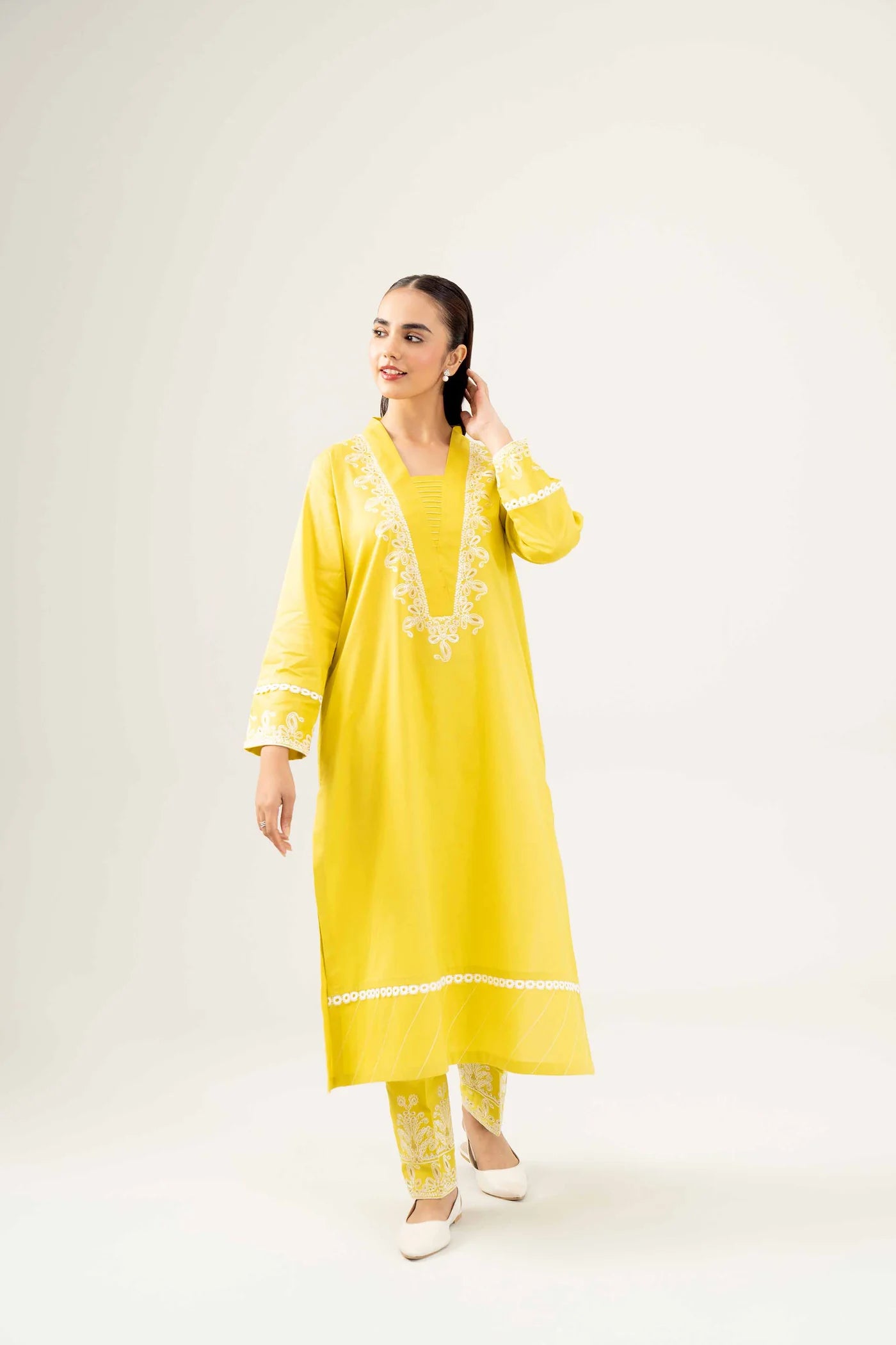 2 Piece - Embroidered Suit