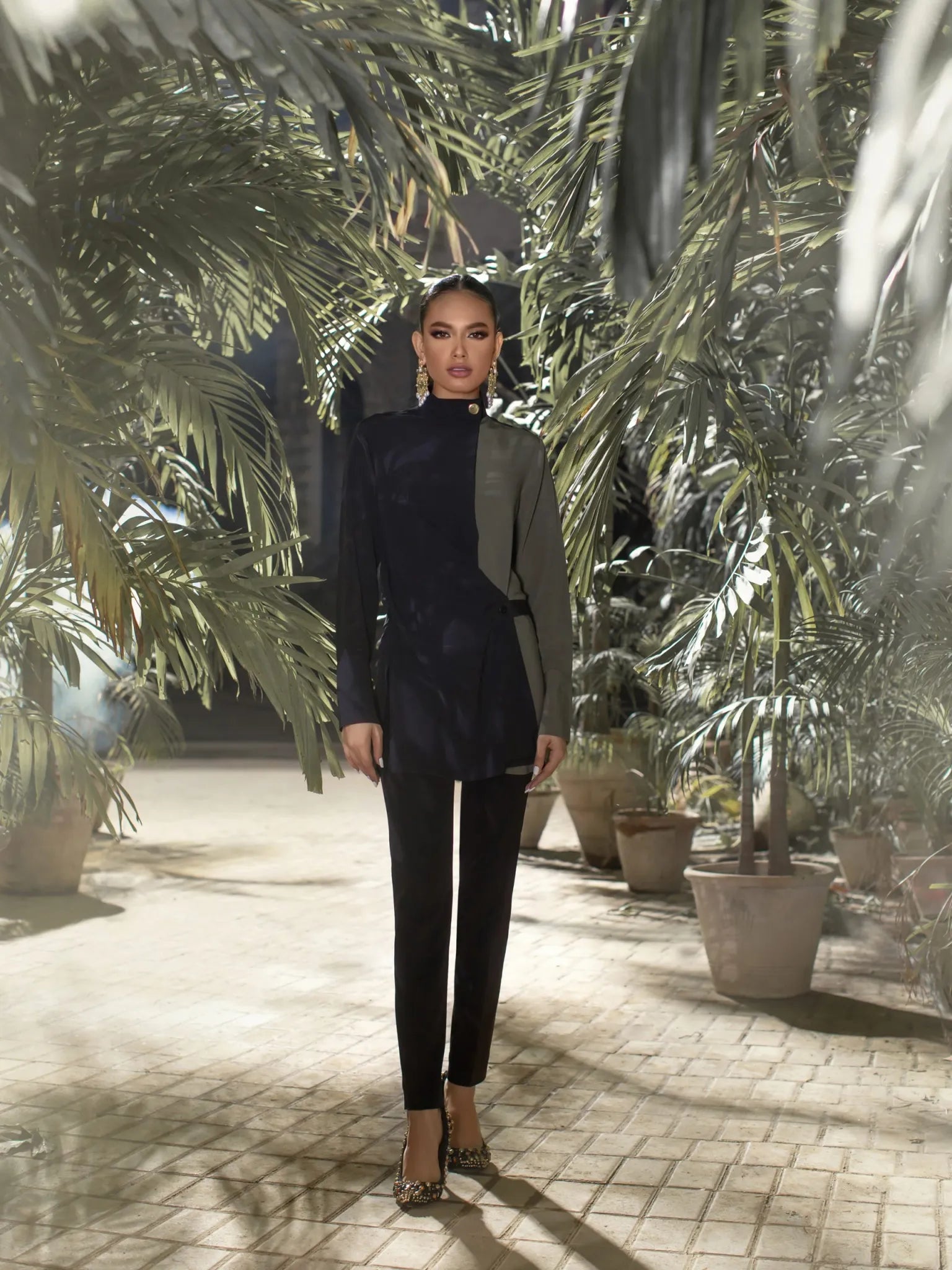 NIA BLACK & OLIVE