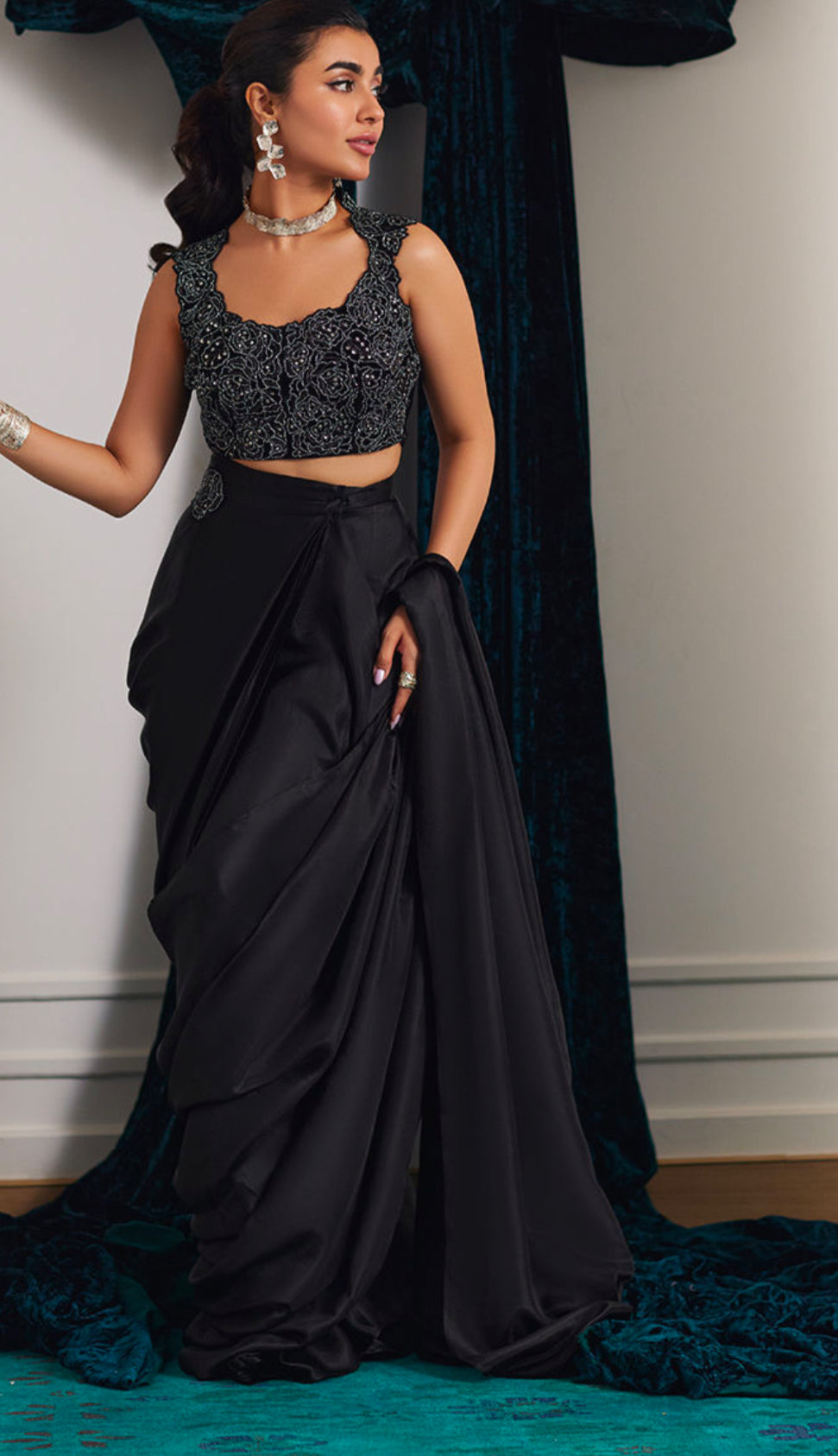 MARLI ONYX SAREE AND VELVET BLOUSE