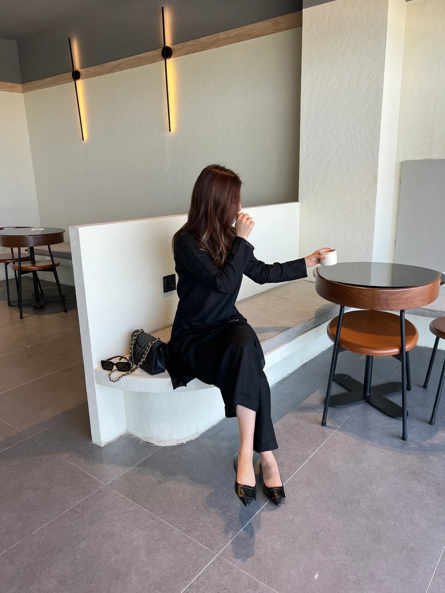 BLACK KARANDI G-SUIT