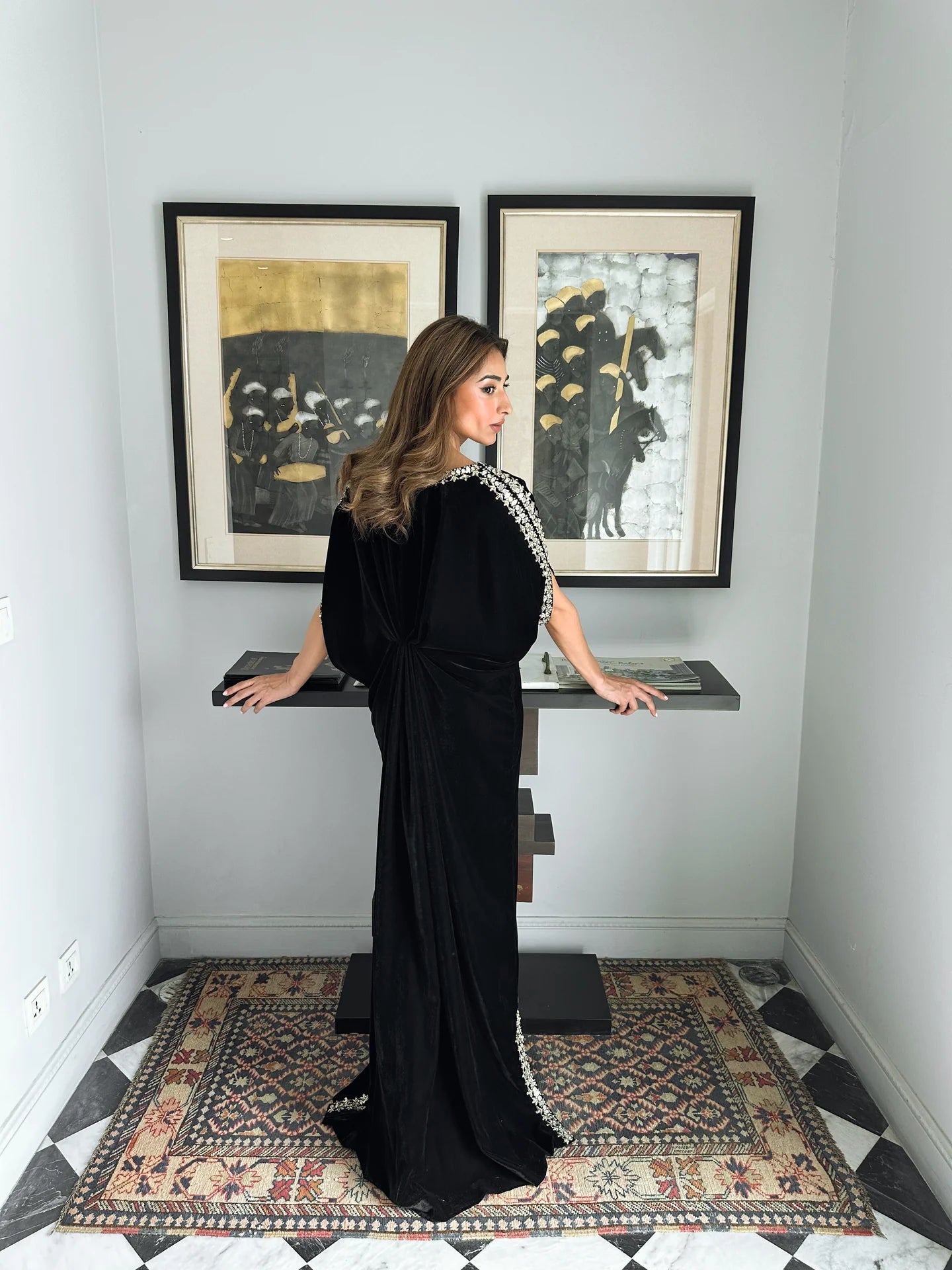 BLACK VELVET EMBELLISHED KAAFTAN
