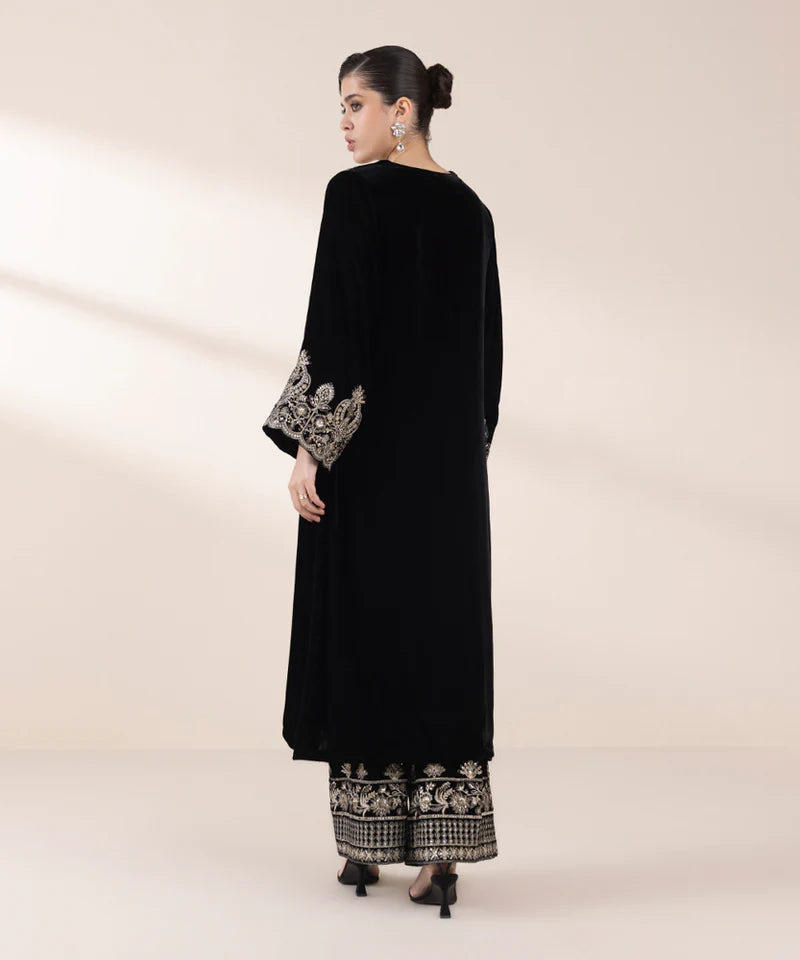 2 PIECE - EMBROIDERED VELVET SUIT