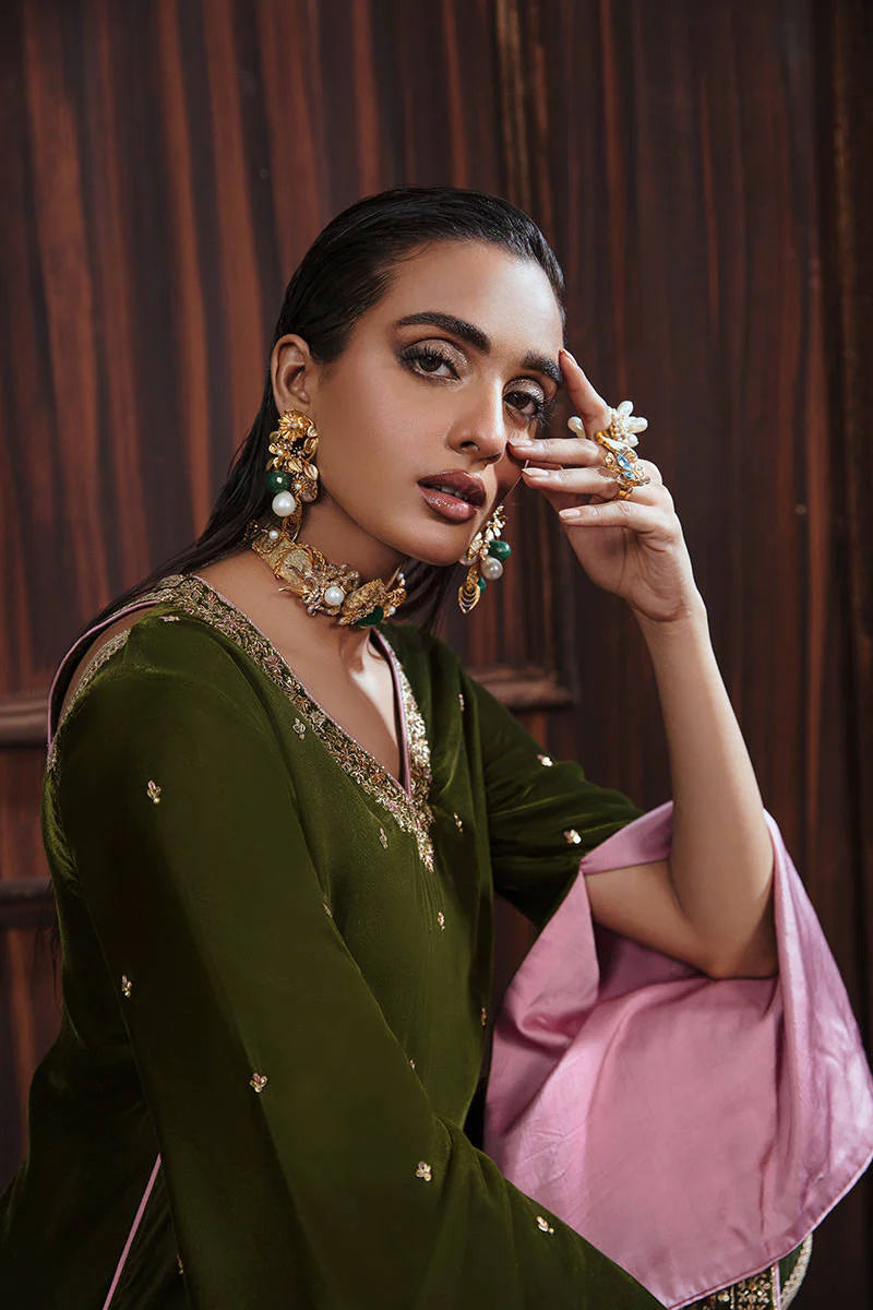 Velour 23 - Inara