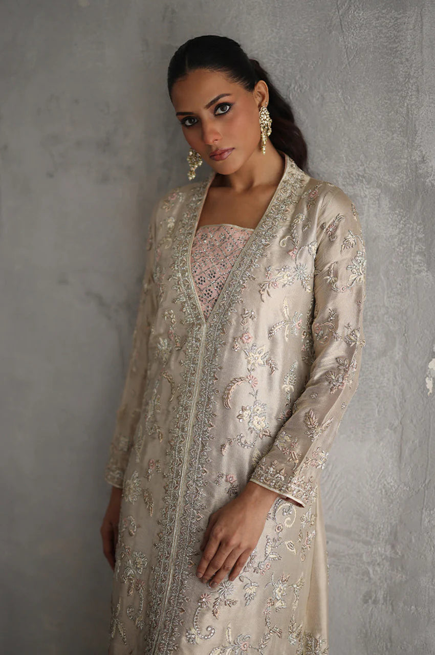 Zeenat Formals  - Sangtara