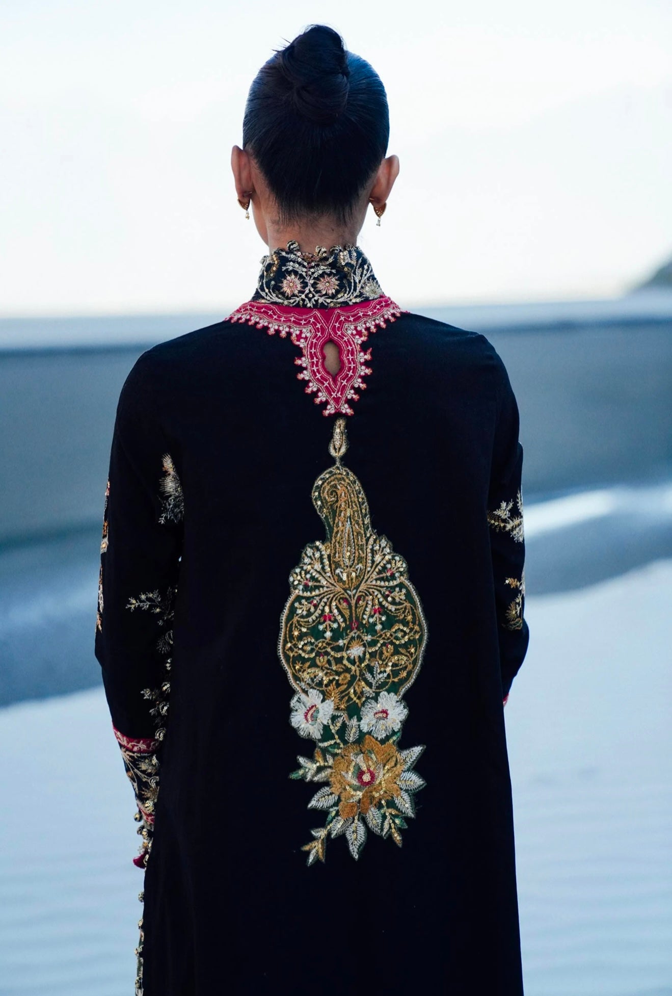 Winter Luxury-24’ S241-001A-3CP