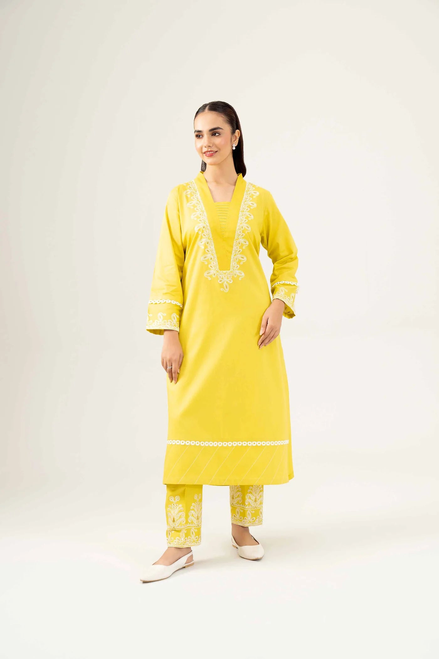2 Piece - Embroidered Suit