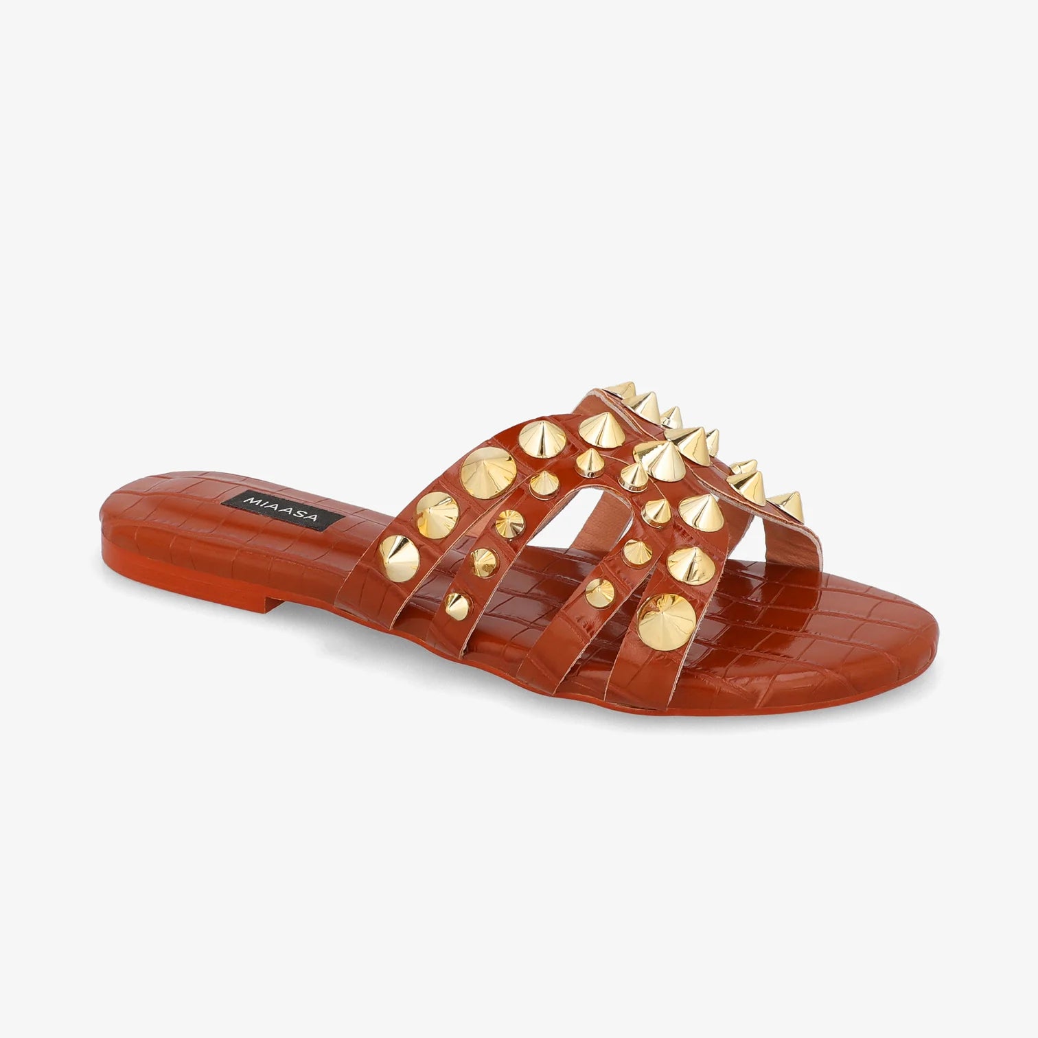 Zee Studs - Tan