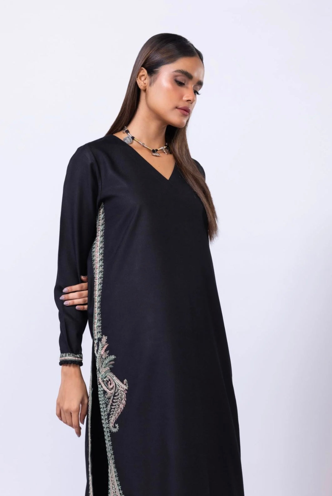 Embroidered | Poshak
Kurta