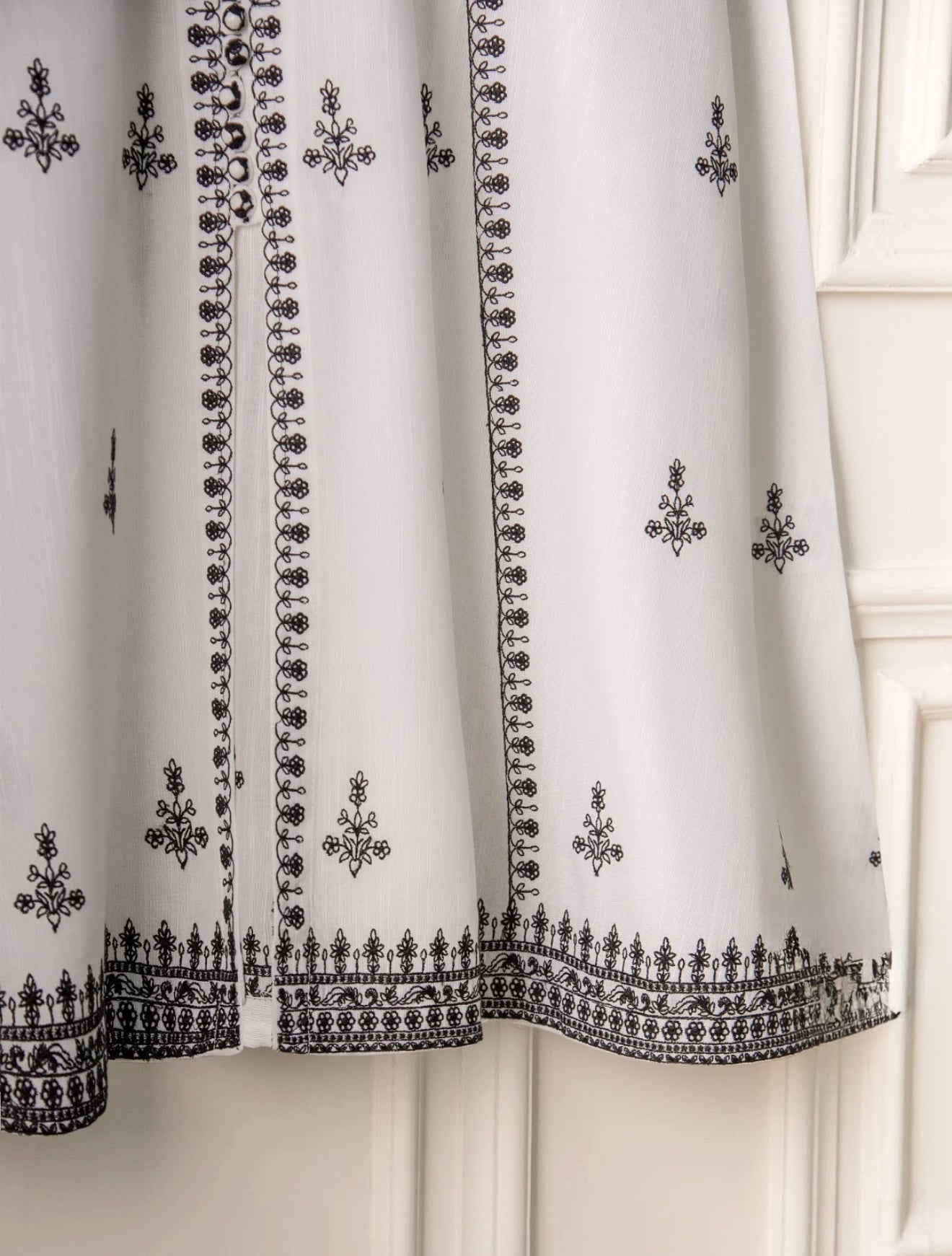 2 Piece - Embroidered Khaddar Frock S110596